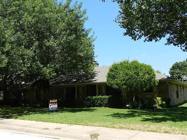 1st image of 219 Meadowlark Ln