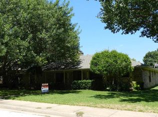 219 Meadowlark Ln, Duncanville, TX 75137