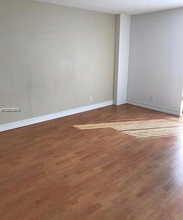5th image of 3300 NE 192nd St APT 1205