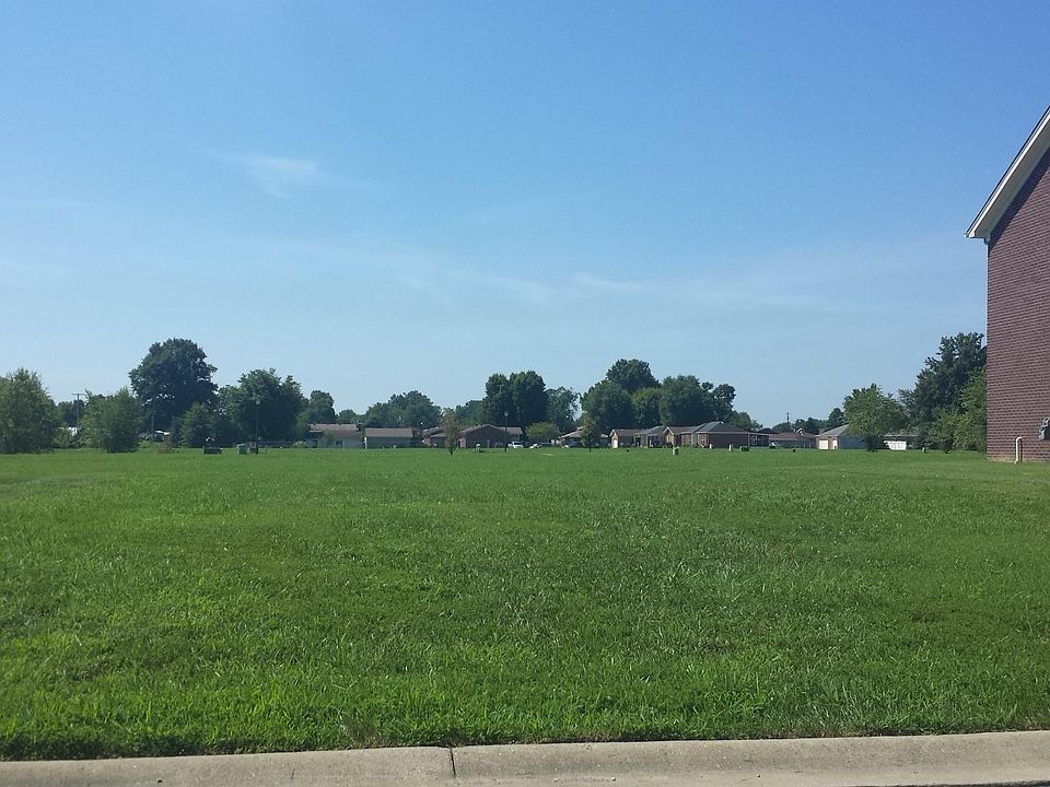2nd image of 42 Dewitt Dr