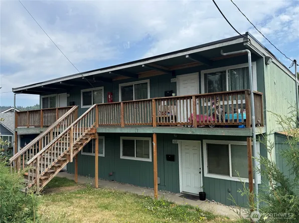 612 N 1st Avenue, Kelso, WA 98626