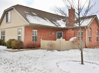 6812 Chateau Chase Dr, Columbus, OH 43235