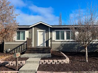 1220 Jacky Dr, Santa Rosa, CA 95405