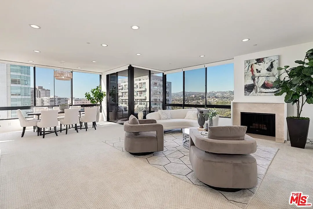 2 bed, 3.0 bath, 1834 sqft, $9,000 — Photo 3