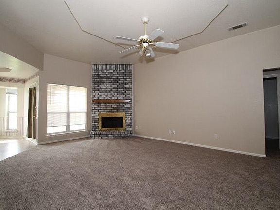 2nd image of 4106 Shagbark Dr
