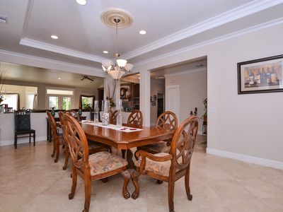 5655 Oak Tree Cir, Riverside, CA, 92509