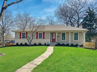 8959 Summit St, Lenexa, KS 66215