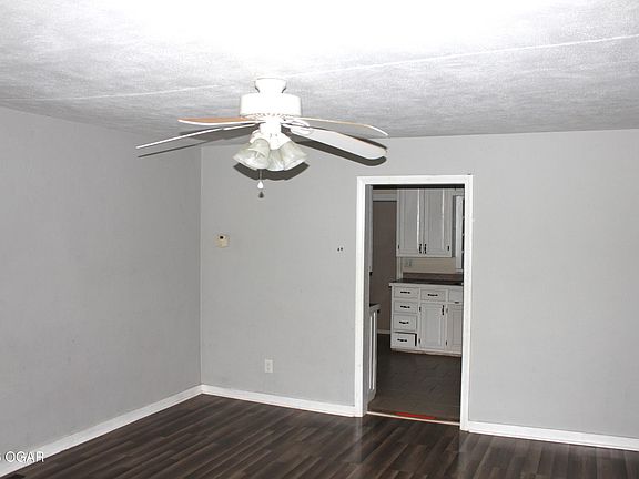 4th image of 423 S Lincoln St