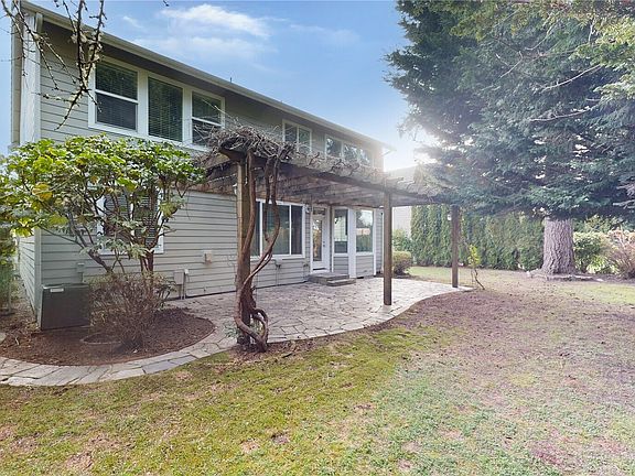 4th image of 5805 Ashbourne Lane SE