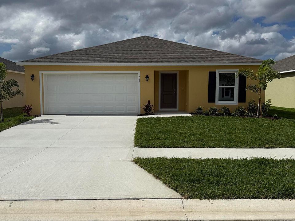 1st image of 962 SW Richmond Cir SW