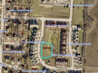 215 Scott Dr, Raymore, MO 64083