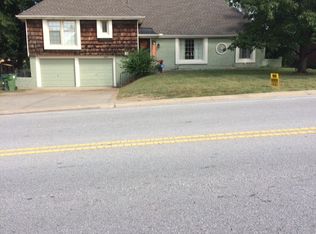10012 E 83rd St, Raytown, MO 64138