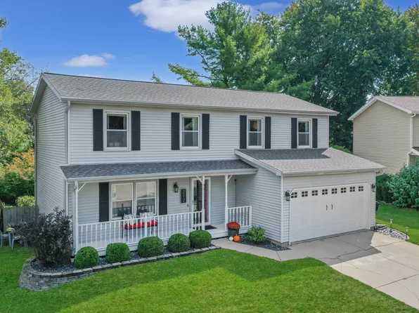 212 Columbia Dr, Normal, IL 61761