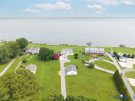 5th image of 617 Sheepside Rd