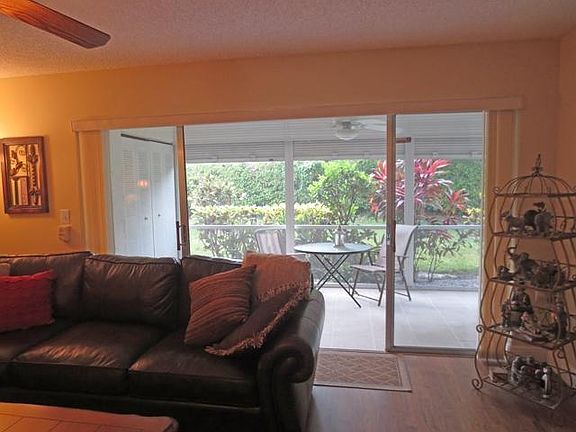 5th image of 5113 Poppy Pl APT 102