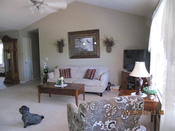 4th image of 134 Homewood Ln