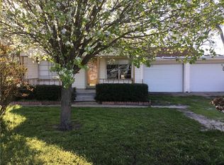 805 S Mignonette, Kosse, TX 76653