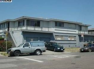 453 S 17th St, Richmond, CA 94804
