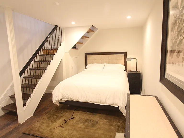 124 W 80th St #1 — Photo 9