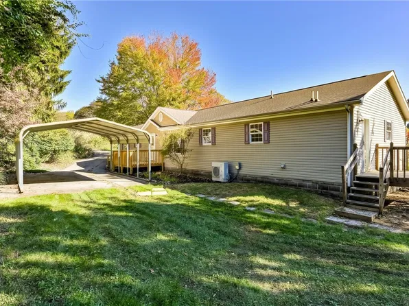 4726 Christy Rd, Murrysville, PA 15668