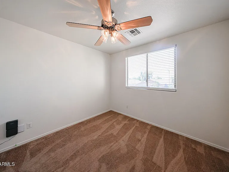 14584 W Watson Ln — Photo 19