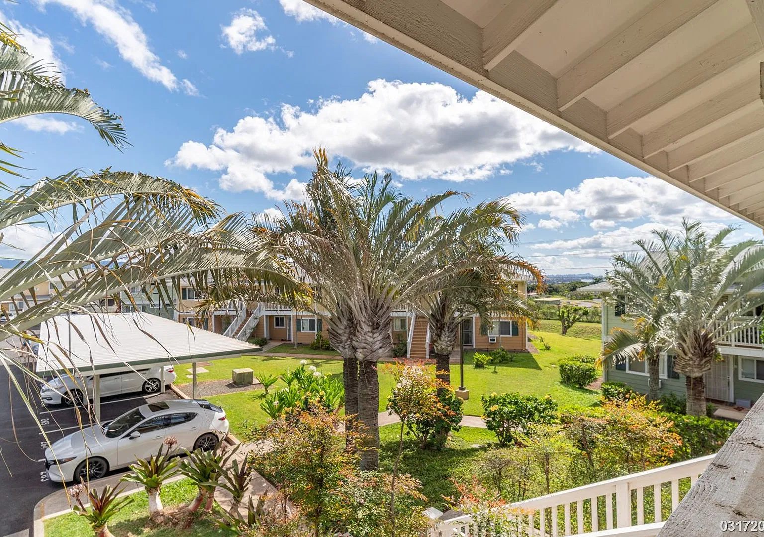 2 Bed 1 Bath at Viewpointe At Waikele — Photo 4