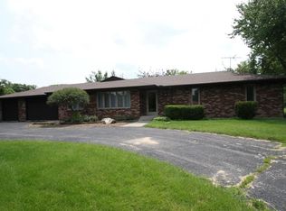 5669 Kencannon Ct, Rockford, IL 61107