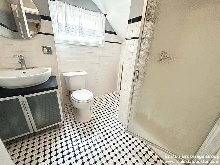 14 Batchelder St #3 — Photo 8