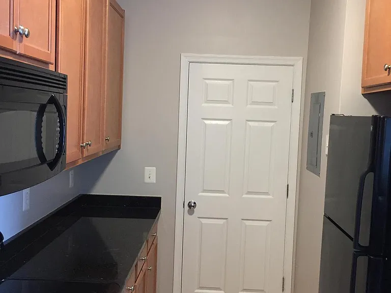6163 Willow Pl #301 — Photo 4