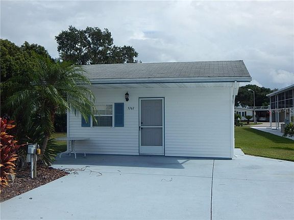 3rd image of 5161 Island View Cir N