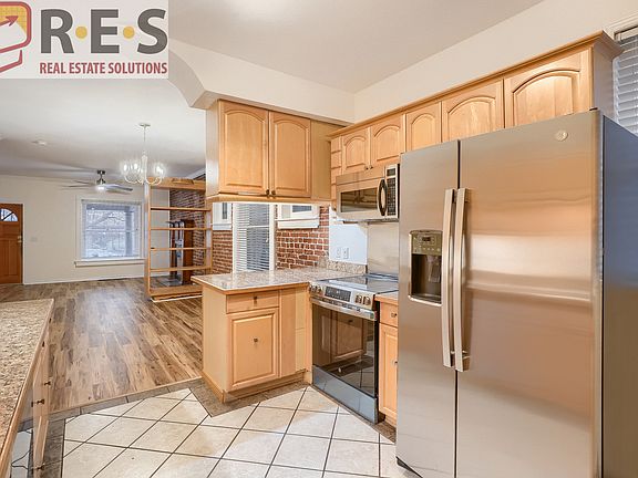 2nd image of 2106 E 17th Ave