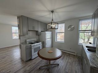 114 Center St #4, Clifton, NJ 07011