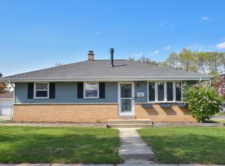 8000 W Van Beck AVENUE, Milwaukee, WI 53220