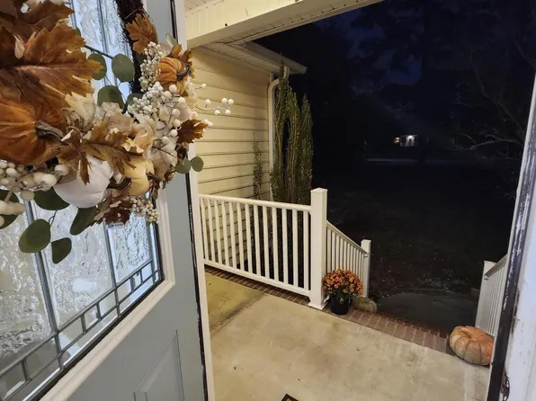 251 Star Hill Drive, Cape Carteret, NC 28584