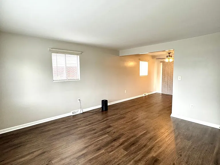 9574 Shenandoah Dr — Photo 5