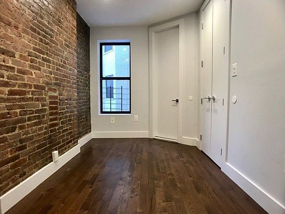 2nd image of 22 Bradhurst Ave APT 2N