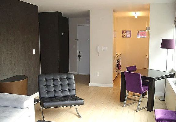 3rd image of 322 W 57th St APT 27C
