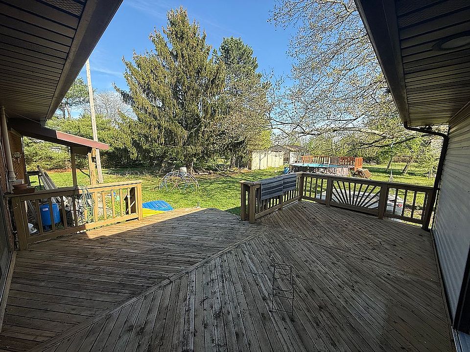 9805 Dolan Rd, photo 25