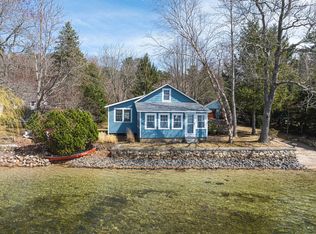 10 Glenwood Rd, Pembroke, MA 02359