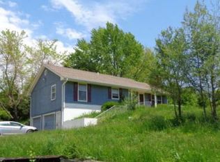 14782 Adkins Dr, Excelsior Springs, MO 64024