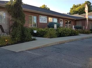 132 Pittsburgh St APT 3, Saxonburg, PA 16056