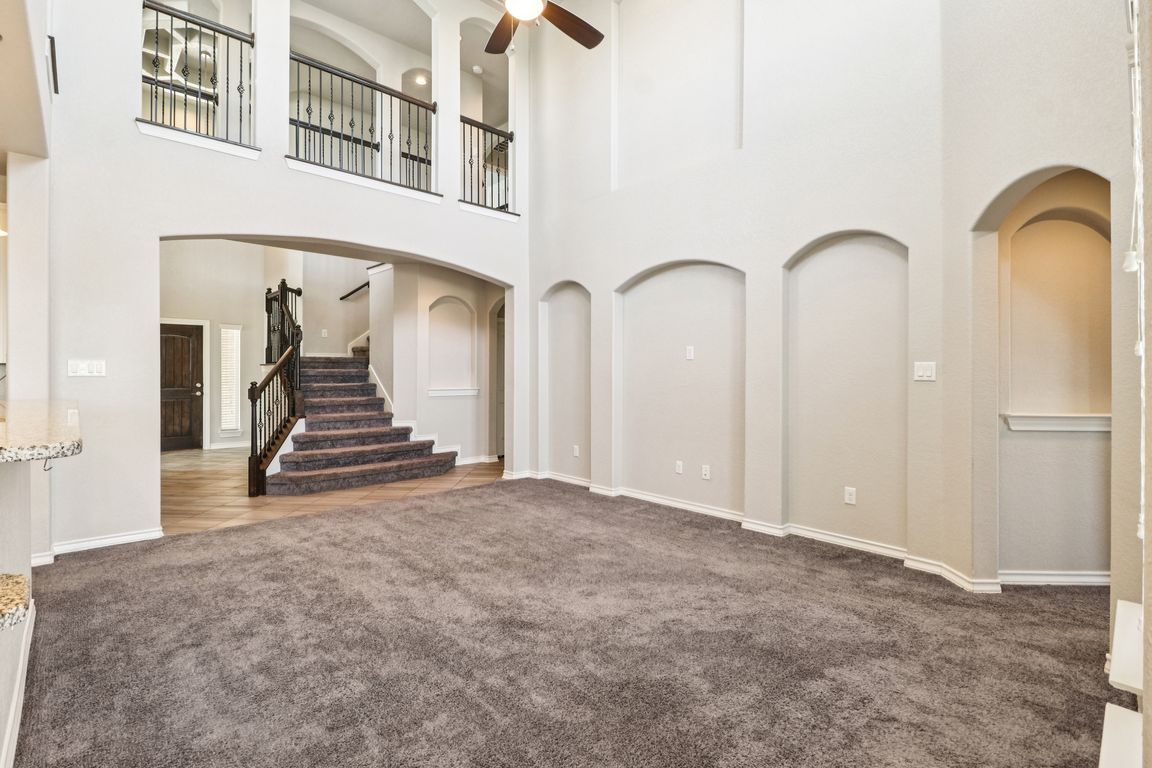 next background image