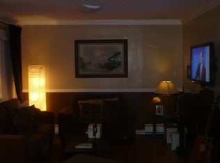 10 Hayward St, East Orange, NJ 07017