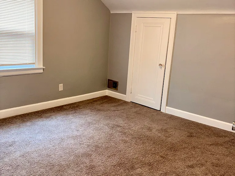5791 Somerset Ave — Photo 13