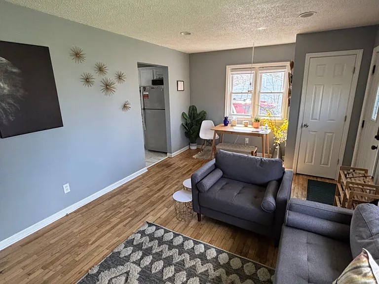 Trimble Ave — Photo 25