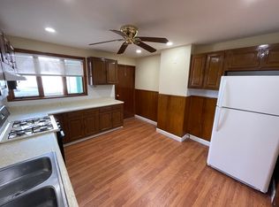 227 Holland St #2, Somerville, MA 02144