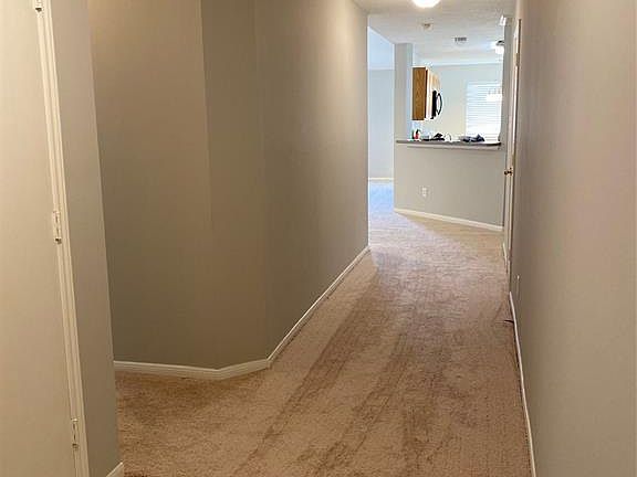 4th image of 3022 Cinnamon Glen Dr