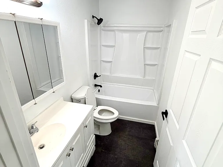 1211 Lilac Ln #A — Photo 5