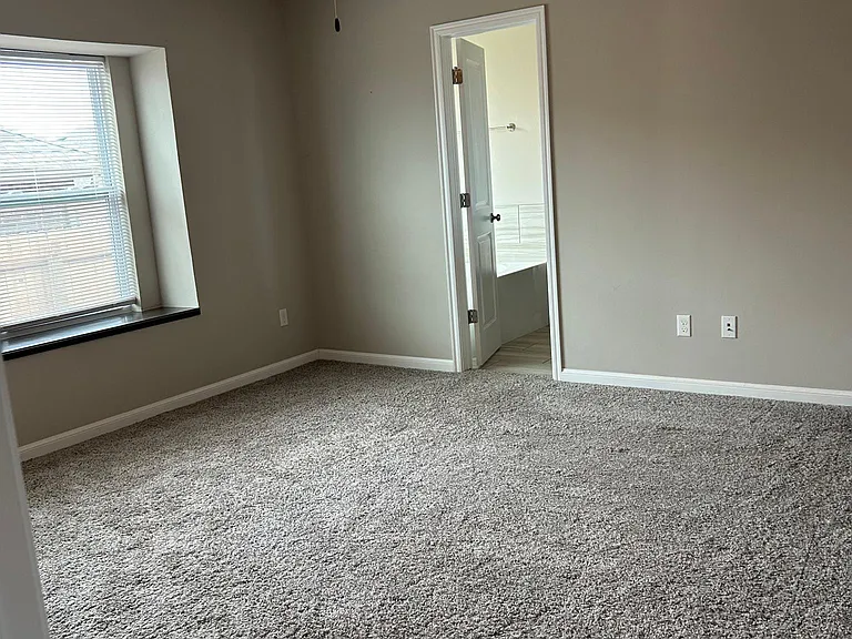 2224 Norwood Dr — Photo 13