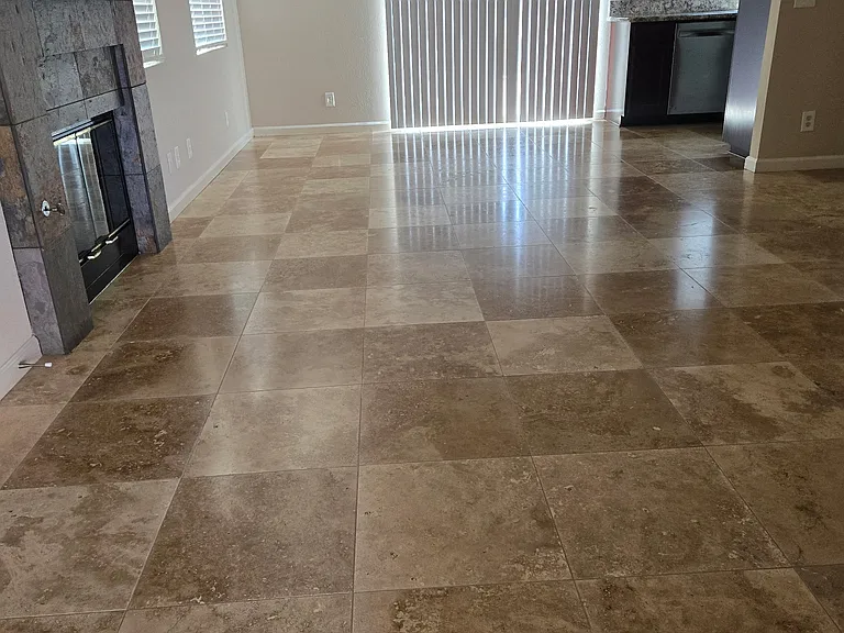 445 Hart Dr #7 — Photo 2